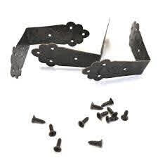 Stamperia corner fasteners