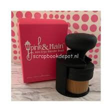 Mini Ergonomic Blending Brush &ndash; Comfort &amp; controle in &eacute;&eacute;n compacte tool