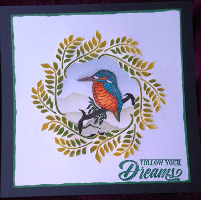 Clarity Stencil &ndash; Olive Branch Wreath