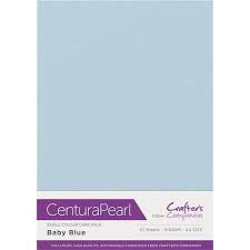  crafters companion -parelmoer cardstock baby blue