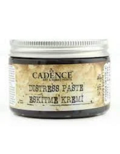 Verweerde diepte met Cadence Distress Paste Aged Bordeaux